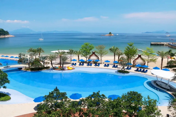 深圳靚景酒店推介｜飽覽270度海景/無邊際泳池/290米高空城市景！送旅拍/SPA按摩 