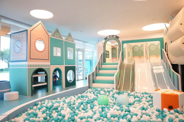 深圳靚景酒店推介｜飽覽270度海景/無邊際泳池/290米高空城市景！送旅拍/SPA按摩 