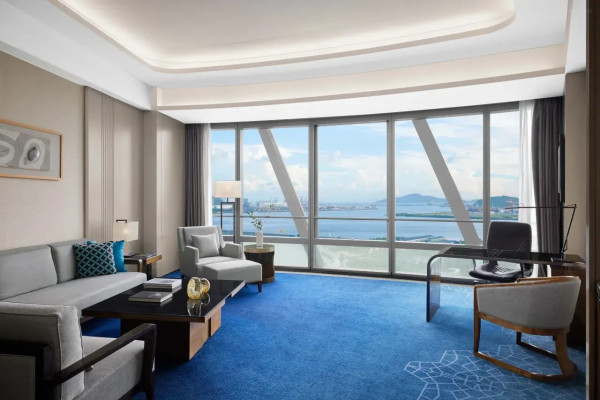 深圳靚景酒店推介｜飽覽270度海景/無邊際泳池/290米高空城市景！送旅拍/SPA按摩 