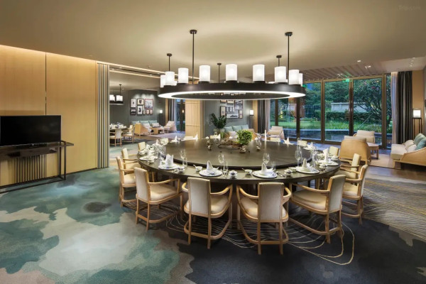 深圳靚景酒店推介｜飽覽270度海景/無邊際泳池/290米高空城市景！送旅拍/SPA按摩 