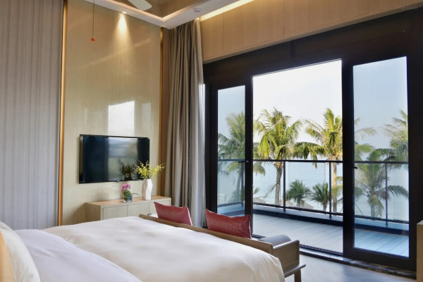 深圳靚景酒店推介｜飽覽270度海景/無邊際泳池/290米高空城市景！送旅拍/SPA按摩 