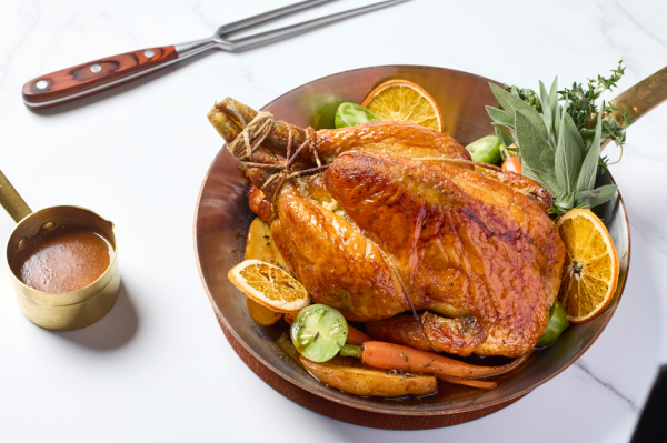 銅鑼灣限定畢加索藝術甜品盛宴 低溫慢煮黃油雞／鮮蝦手工闊麵