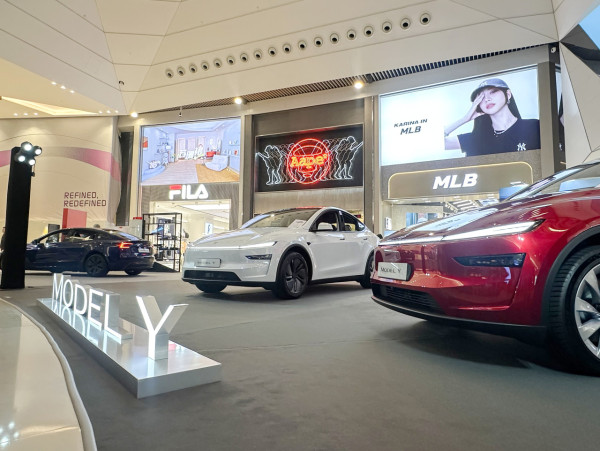Tesla 全新 Model Y 開始交付  娛樂系統推送更新有新玩意