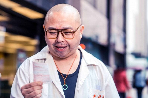 36歲港男炒股輸光十年人工！獲家人揼本投資 過百萬積蓄血本無歸：我點樣可以重來？