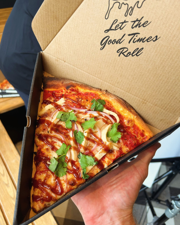 Dough Bros首度進軍北區開分店！$78起必食經典口味Pizza/爆醬冬甩