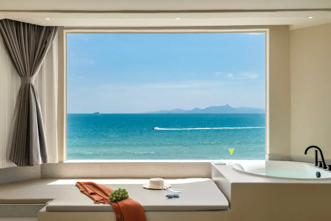 白房子·深圳南澳沙灘海景美宿（圖片來源：Trip.com）