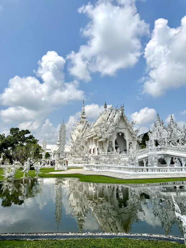 清邁自由行懶人包 | 日落燒烤/夢幻白廟/人氣市集