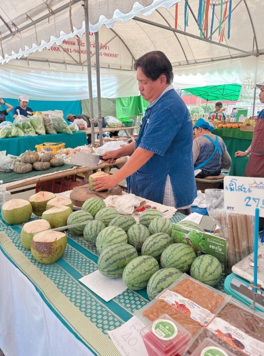 清邁自由行懶人包 | 日落燒烤/夢幻白廟/人氣市集