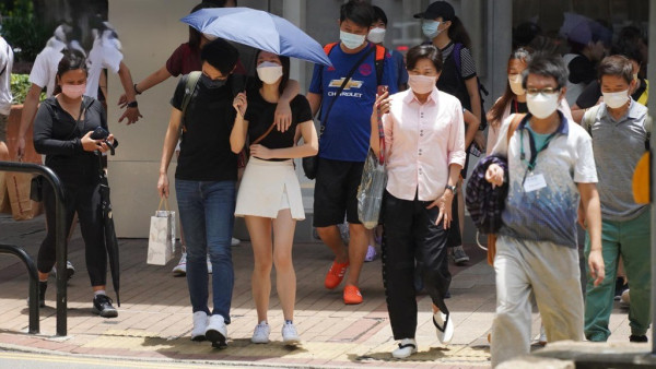 夏天天氣炎熱，身體容易積聚「熱毒」，出暗瘡情況嚴重，而且還有便秘、口臭等問題。