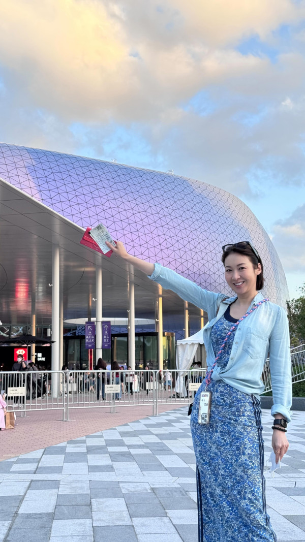 莊思敏峇里島低調舉行婚禮 圈外老公外型高大身份曝光 