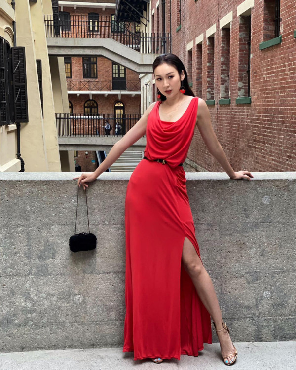 莊思敏峇里島低調舉行婚禮 圈外老公外型高大身份曝光 