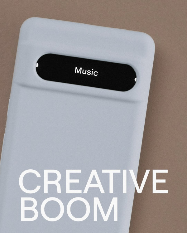 手機殼倒轉裝可解決手機成癮?秒變極簡傻瓜機/去除多餘資訊助低頭族戒除壞習慣