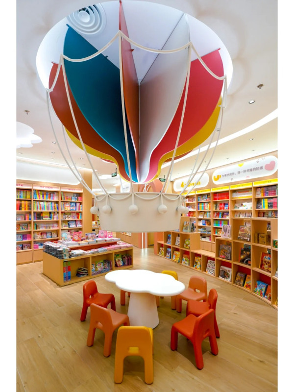 覔書店（圖片來源：小紅書@覔書店）