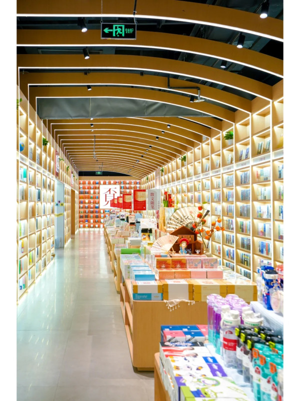 覔書店（圖片來源：小紅書@覔書店）