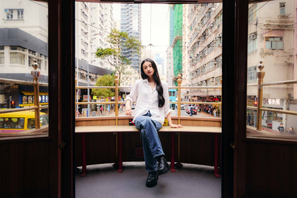 木村拓哉女兒光希驚喜現身中上環 搭電車/張保仔號沉醉香港迷人夜景 