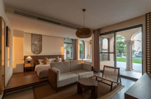 海島日記·半山私湯莊園（圖片來源：小紅書@海島日記· 半山私湯莊園）