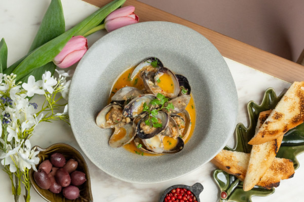 JUNO米芝蓮推薦意大利餐廳推新菜單！黑松露意大利細麵／白酒煮蜆／西班牙水果酒