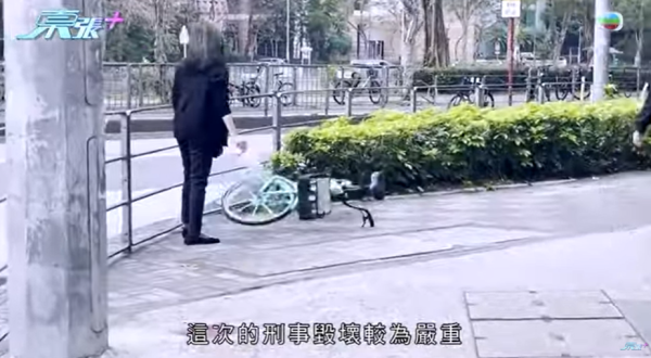 大圍「伸拳姐」正面迎猛男結果咁樣！激動回應出拳原因！呻推倒單車有苦衷？大律師及心理學家咁樣講...