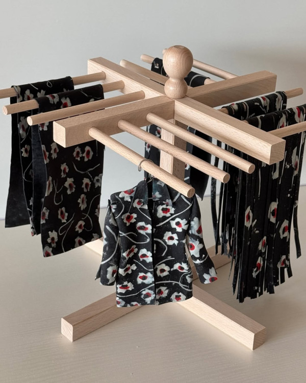 讓人捨不得吃的迷你衣服！用麵粉做的「衣服麵」超可愛！「鞋子」也可以淥？ 