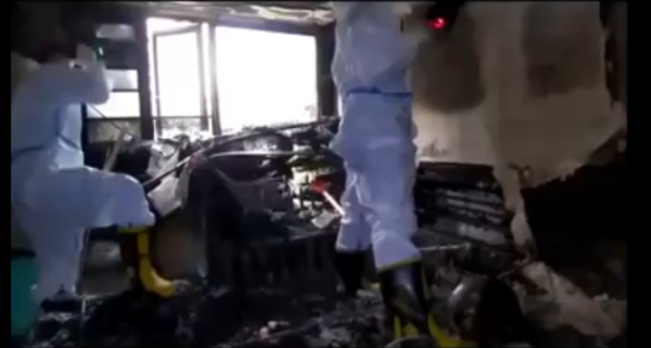 內地男充電線隨手放睡房床上 10分鐘後房子陷火海！多件傢俬電器被燒毀 