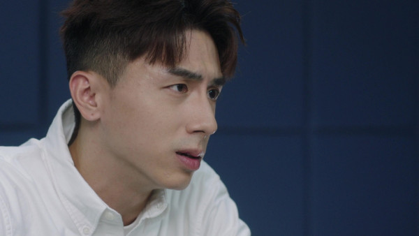 刑偵12｜蔥頭丘梓謙首演變態奸角獲讚眼神超有戲 睇《寒戰》向梁家輝偷師惡補演技