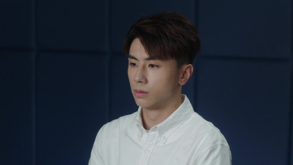 刑偵12｜蔥頭丘梓謙首演變態奸角獲讚眼神超有戲 睇《寒戰》向梁家輝偷師惡補演技