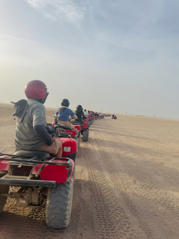 港人報萬八蚊埃及團中伏力數3大罪狀！ 特種兵行程/酒店貨不對辦/40度旅遊車壞冷氣 