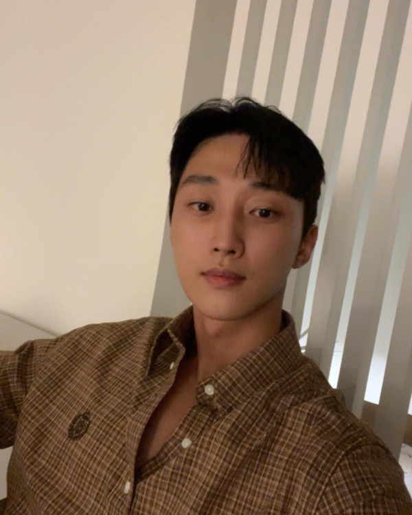 《那些年的我們》鄭振永飾演男主角（圖片來源：IG@jinyoung0423）