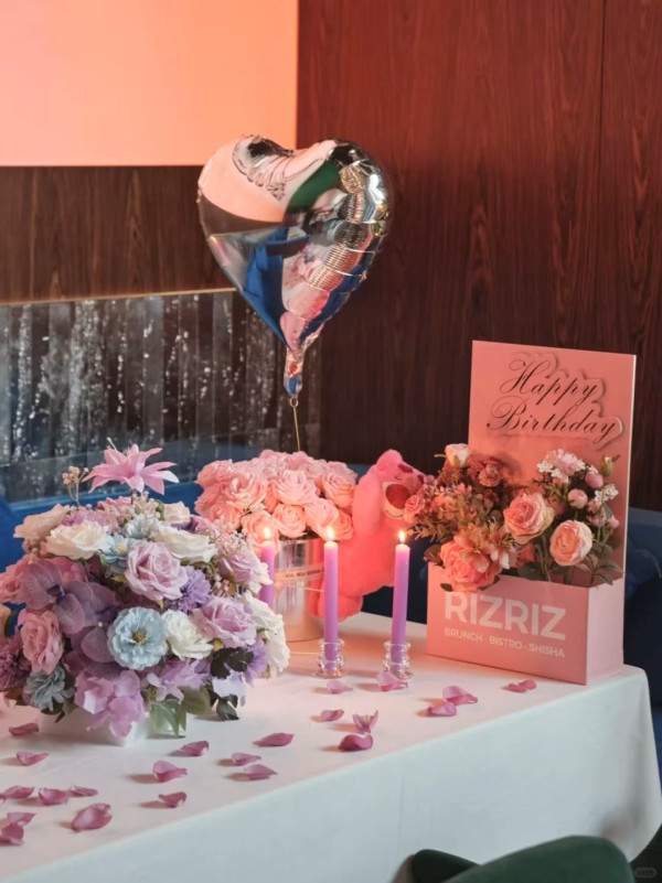 RIZRIZ(圖片來源:小紅書@PA MALL平安金融中心) RIZRIZ(圖片來源:小紅書@PA MALL平安金融中心)