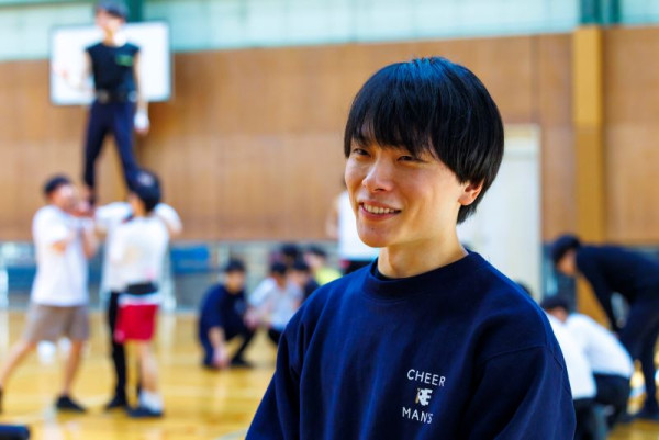 日本西裝啦啦隊「Cheer Re-Man’s」街頭表演爆紅！全男班顛覆傳統熱血追夢 