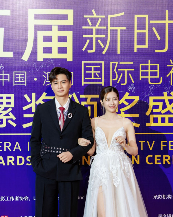 陳自瑤首度獲頒最受歡迎女演員獎項 台上感言晒超流利普通話驚艷網民
