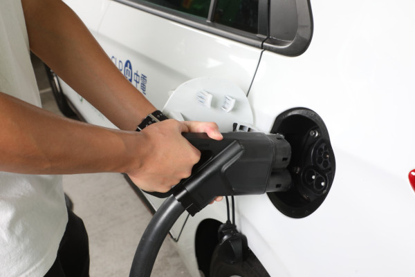 電動車一度電跑幾公里？電動車耗電量計算方式+影響電動車耗電因素清單