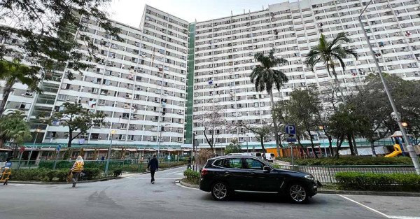 港男呻公屋連續兩派慘不忍睹？井字樓低層無電梯通通都中...猶豫應否等3派