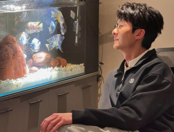 王浩信視帝形象大崩壞網民批似阿叔！鬚根滿臉極滄桑嚇窒網民