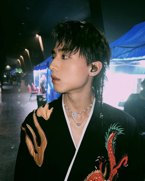 MIRROR成員被爆新戀情暗撻靚女KOL 一線索露出端倪惹粉絲不滿一直扮單身