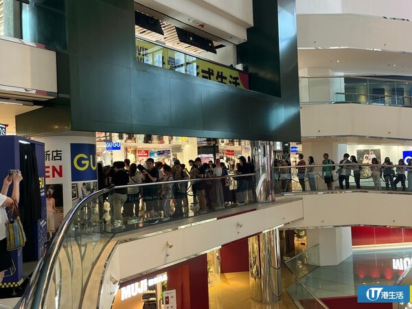 GU分店門外現大蛇餅！大排長龍買Chiikawa聯乘新品！極高人氣僅呢款仍然有貨