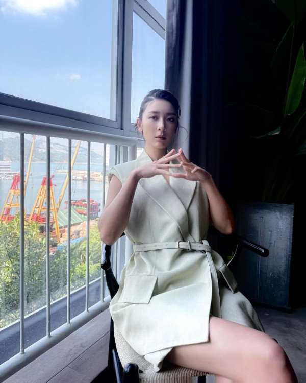 余香凝榮升影后竟無戲拍？老公背景超強擲2千幾萬購入西半山豪宅生活極富貴