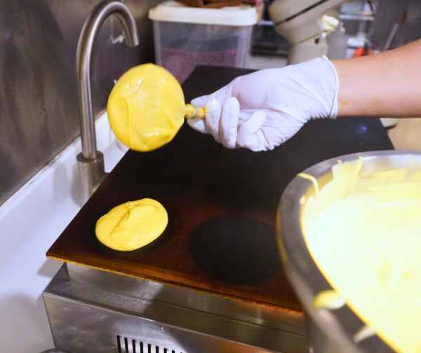 北角美食｜新開日式刨冰＋銅鑼燒店「氷燒」日本西尾抹茶/蜂蜜豆腐/黑芝麻紅豆