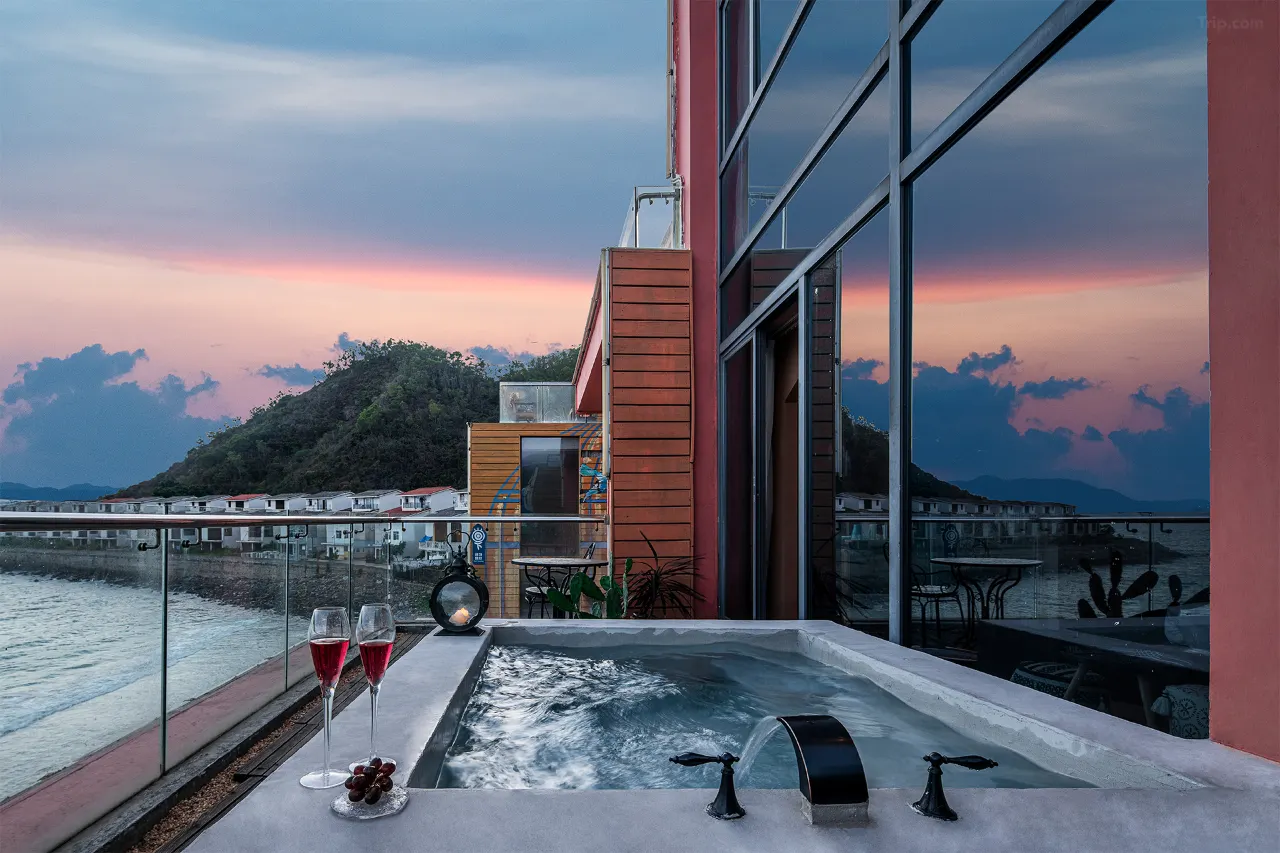 深圳趣墅HAJANA海邊民宿（圖片來源：Trip.com）