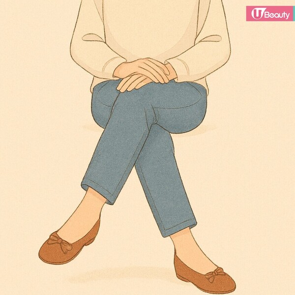 A. 翹腳：左腳疊在右腳上 – 「深思熟慮的觀察家」