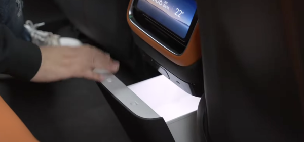 小米YU7｜賽車防滾架打造安全堡壘 1.1米天際屏科技感爆棚【大量細節圖】