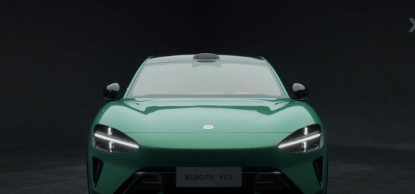 小米YU7｜賽車防滾架打造安全堡壘 1.1米天際屏科技感爆棚【大量細節圖】