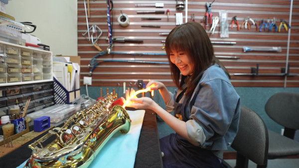 劉佩玥擁八級鋼琴資格任樂器維修員 自爆有潔癖兼愛維修自己整廁所