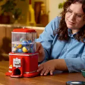 LEGO最新力作「人偶扭蛋機」6月正式上市!內藏16隻經典LEGO公仔!