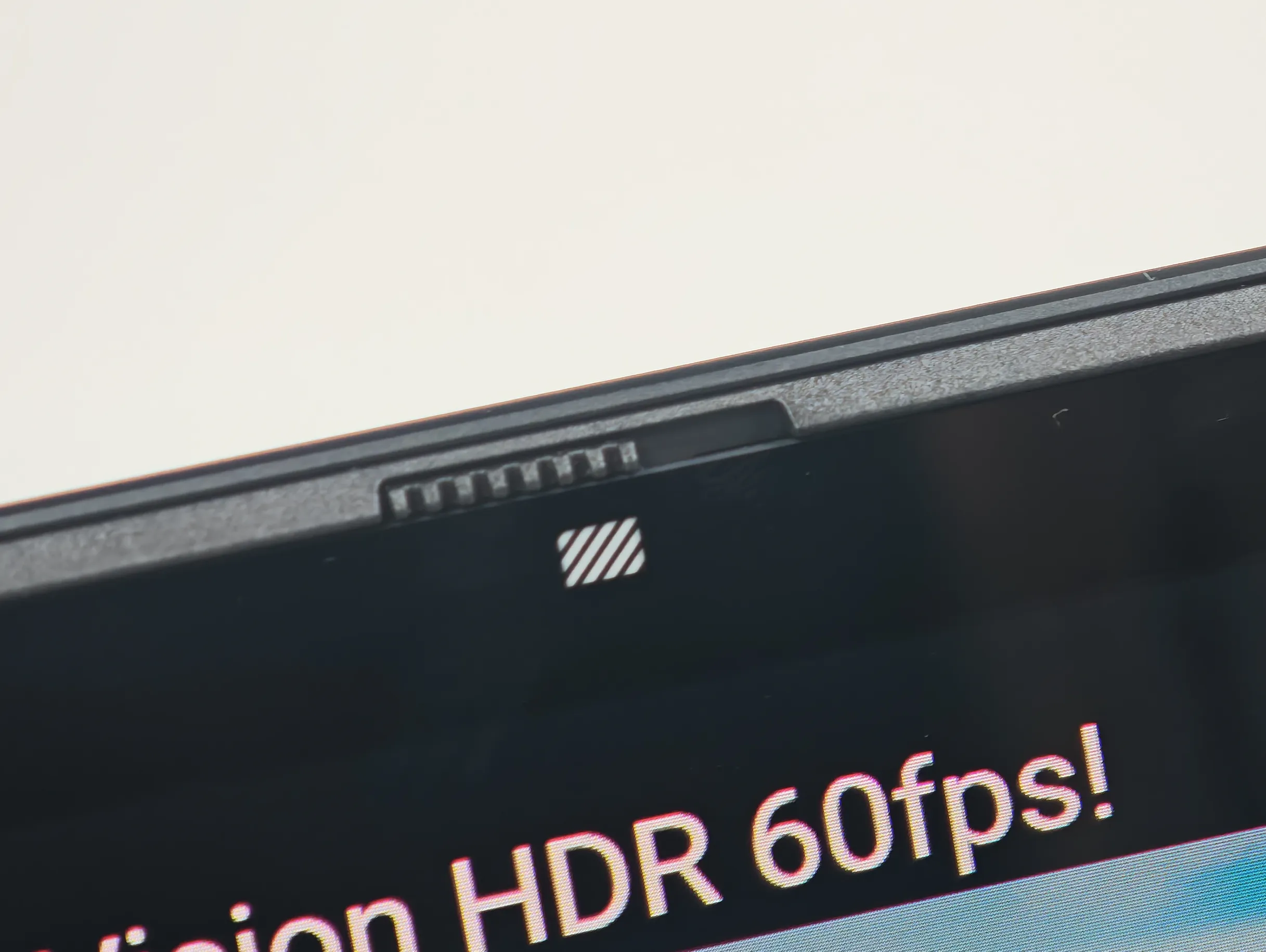 HP OMEN MAX 16 評測！內置 RTX 5090 流動版，電競旗艦全面解構！