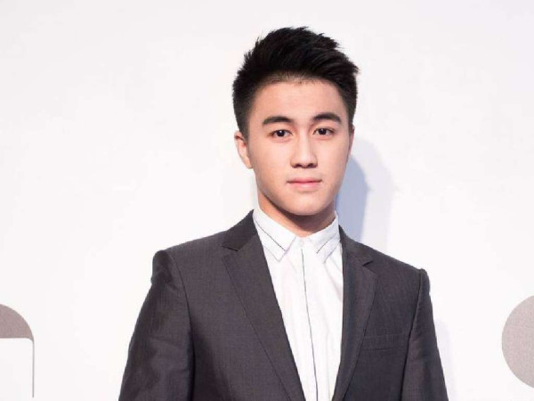 星競威武集團董事長兼聯席 CEO 何猷君表示，有意在成都開設首間電競酒店。