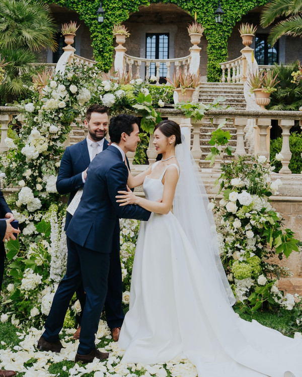 年度回顧｜盤點2025年13對結婚藝人！女神息影25年秘婚超意外、螢幕情侶閃婚報喜