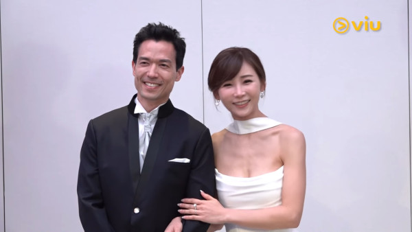 簡淑兒戴巨鑽出嫁意大利城堡舉行婚禮 麥大力兩字回應造人大計嚇窒全場