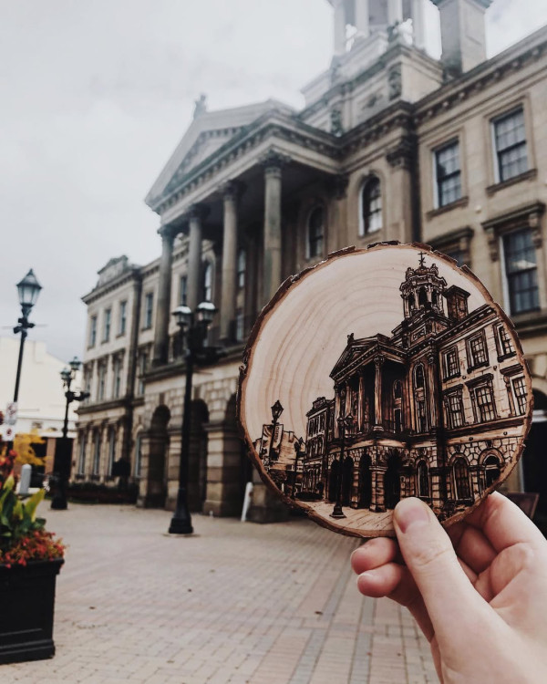 動物烙畫將廢棄木頭當畫布 醫科生變藝術家巧手還原大自然之美 