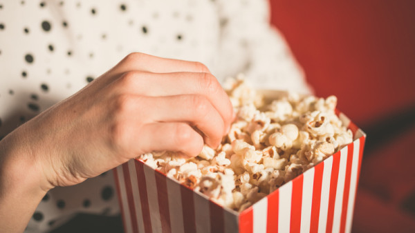 食爆谷有何好處？健康零食爆谷助降血壓減失智助長壽 專家教關鍵製法